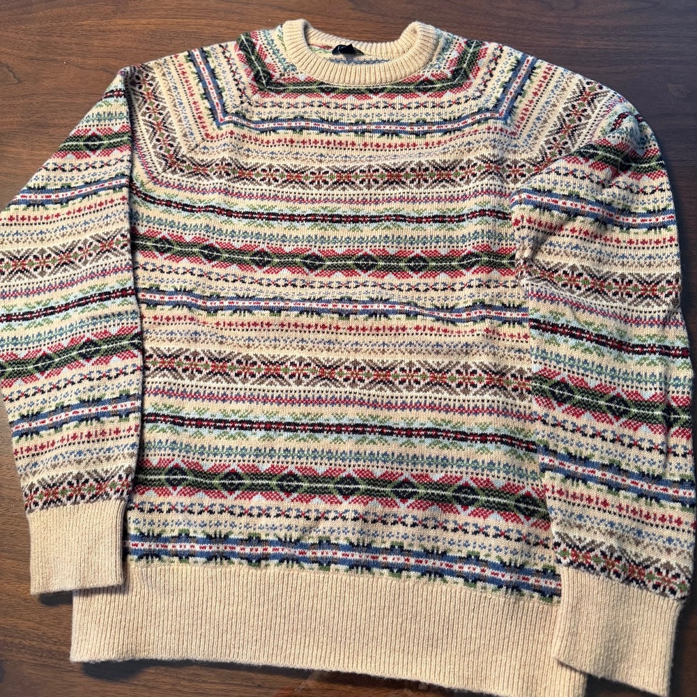 J CREW MENS MEDIUM SWEATER